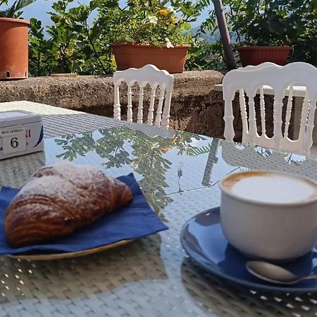B&B Sunset Suite Belvedere 2 SantʼAgata deʼ Goti Exterior foto